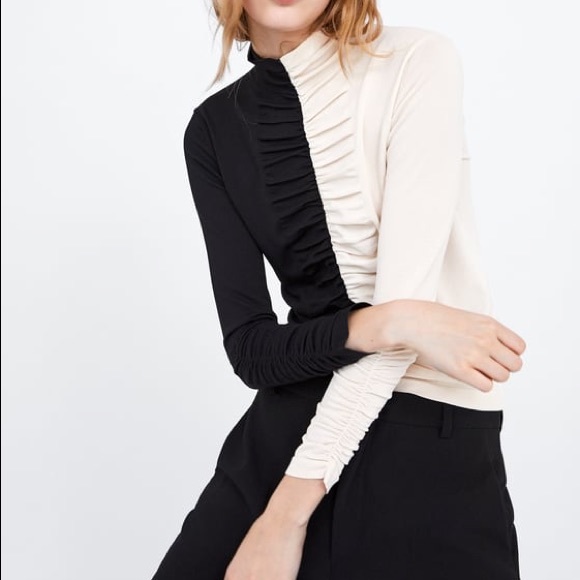 Zara Sweaters - BI-COLOUR SWEATER WITH RUCHING